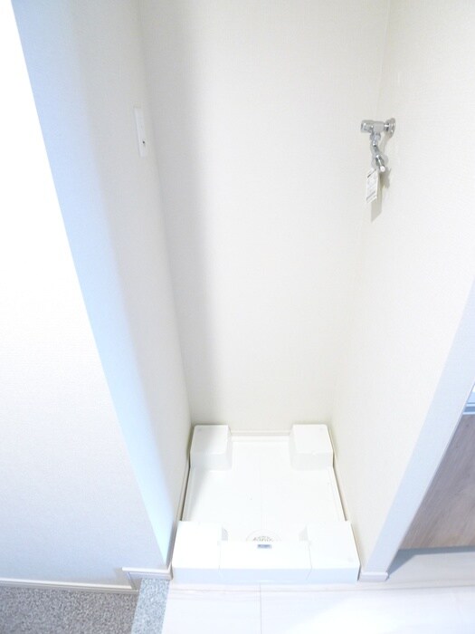 物件内観写真9　(ベランダ・バルコニー)