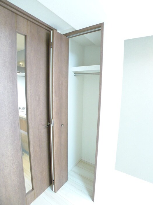 物件内観写真10　(収納)