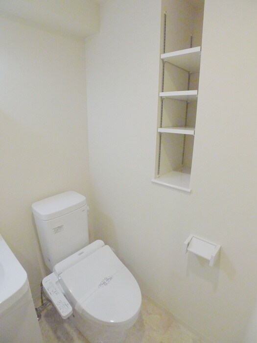 物件内観写真12　(トイレ)