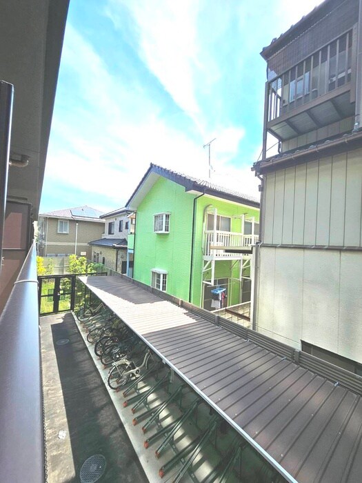 物件内観写真21　(室内からの展望)