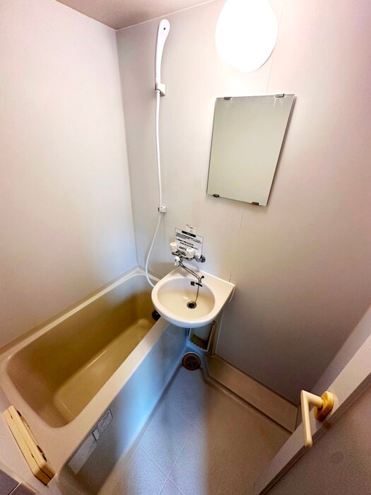 物件内観写真8　(バス／シャワールーム等)