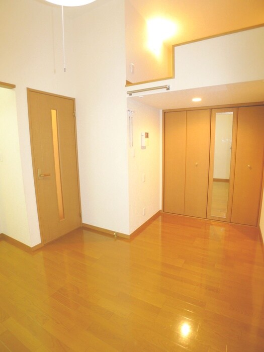 物件内観写真5　(居室)