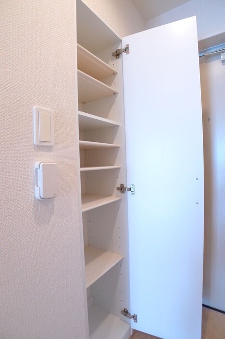 物件内観写真20　(靴箱)