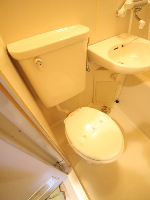 物件内観写真11　(トイレ)