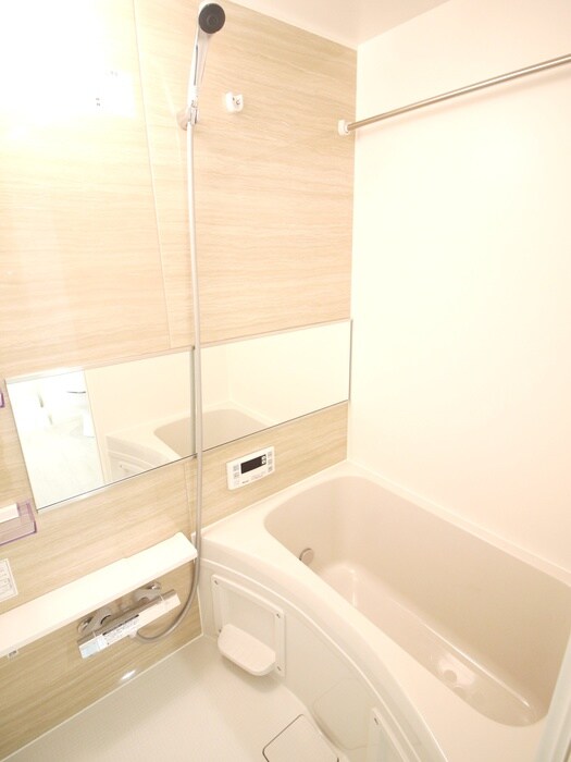 物件内観写真10　(バス／シャワールーム等)