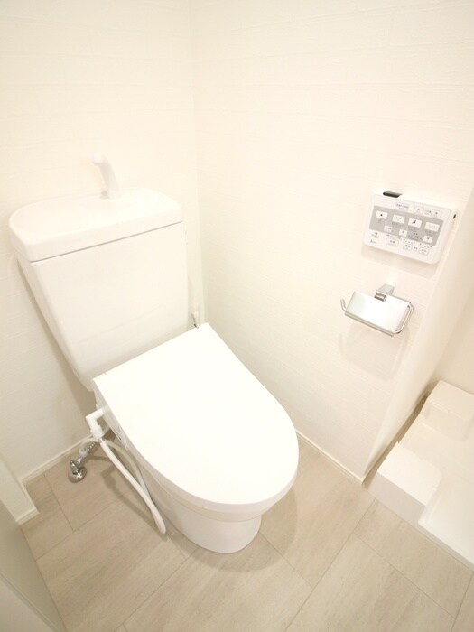 物件内観写真11　(トイレ)