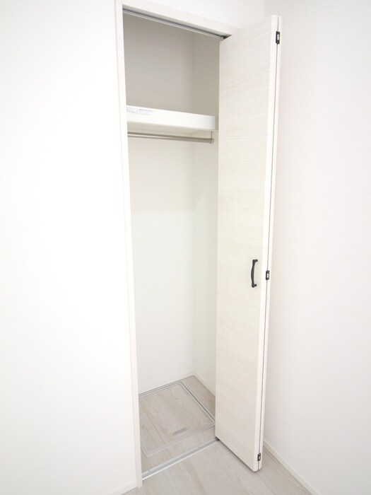 物件内観写真13　(収納)