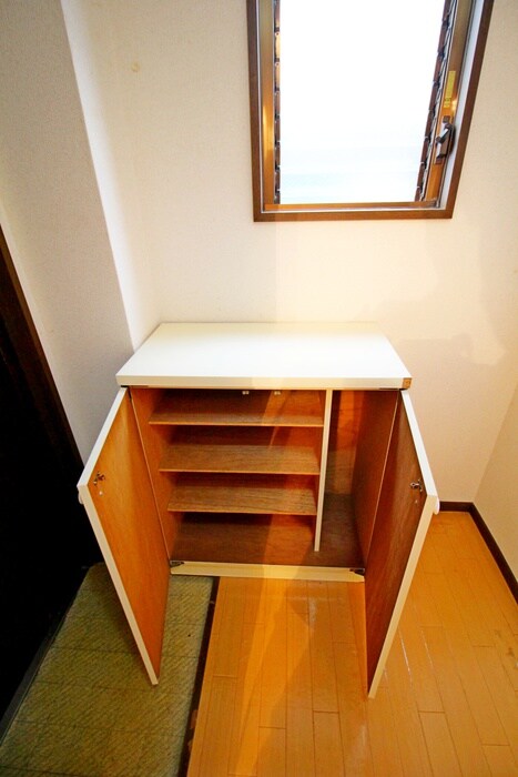 物件内観写真17　(靴箱)