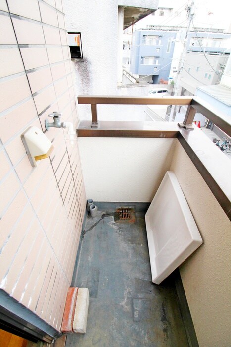 物件内観写真21　(洗濯機置場)