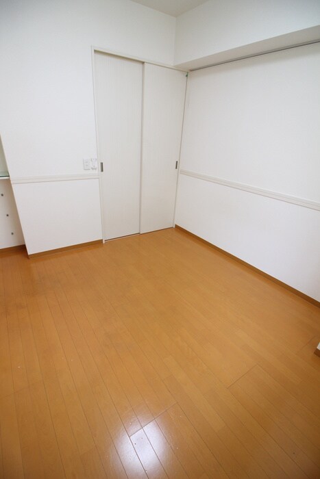 物件内観写真19　(居室)