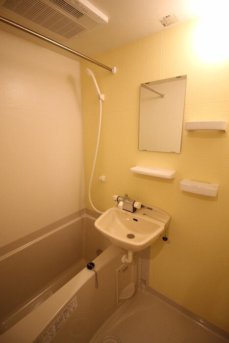 物件内観写真11　(洗面)