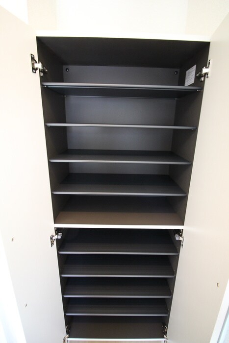 物件内観写真17　(靴箱)