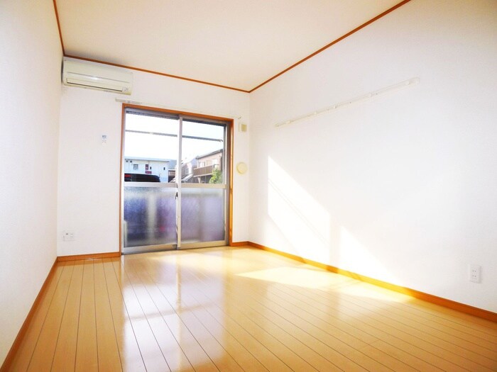 物件内観写真9　(居室)