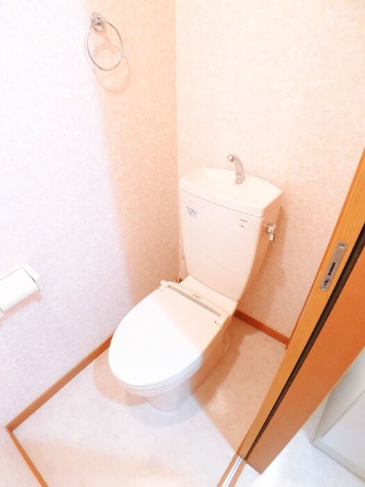 物件内観写真15　(トイレ)