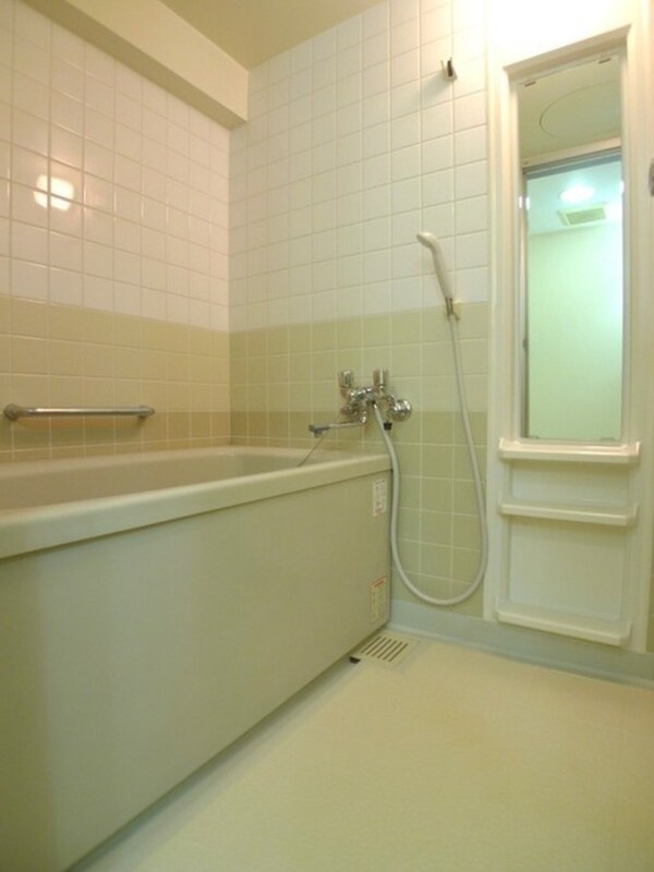 バス／シャワールーム等