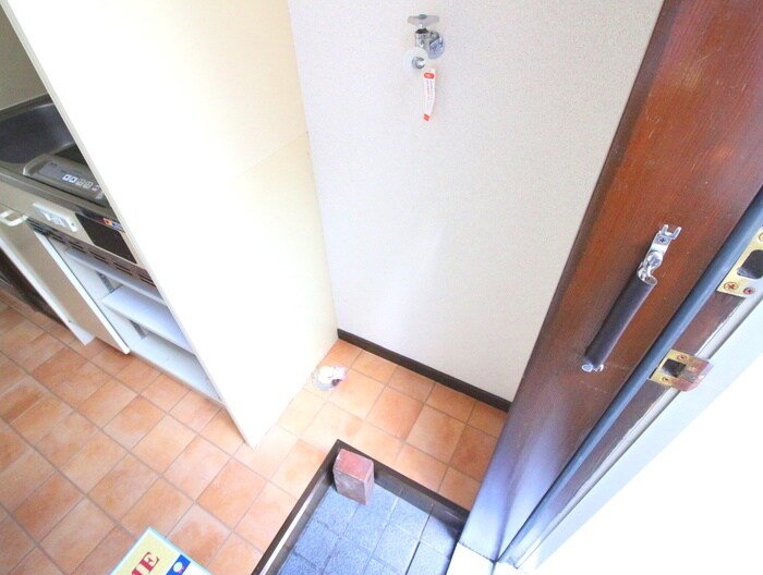 物件内観写真20　(洗濯機置場)