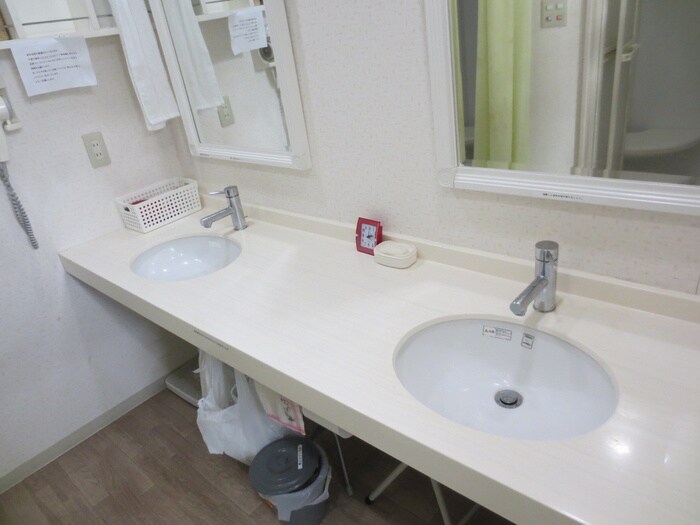 物件内観写真8　(洗面)