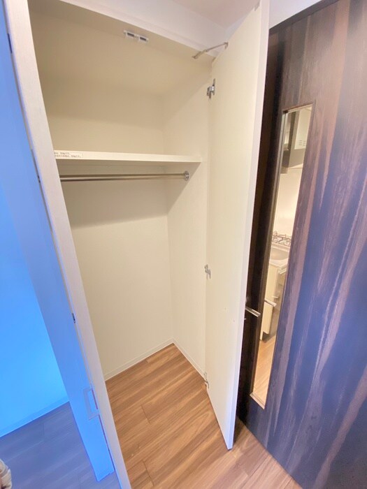 物件内観写真16　(収納)