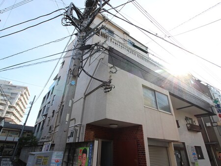 渡辺マンション（１Ｆ）外観写真