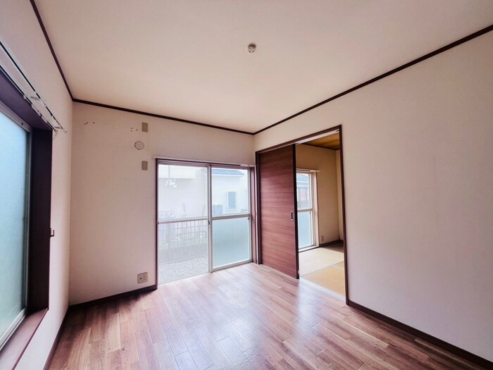 物件内観写真7　(居室)