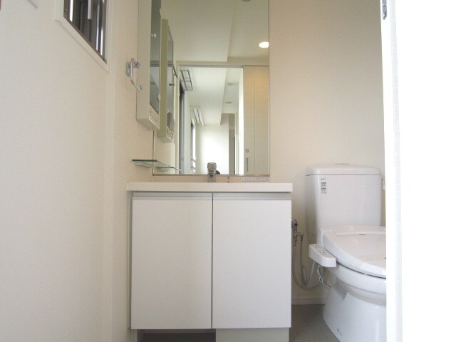 物件内観写真7　(洗面)