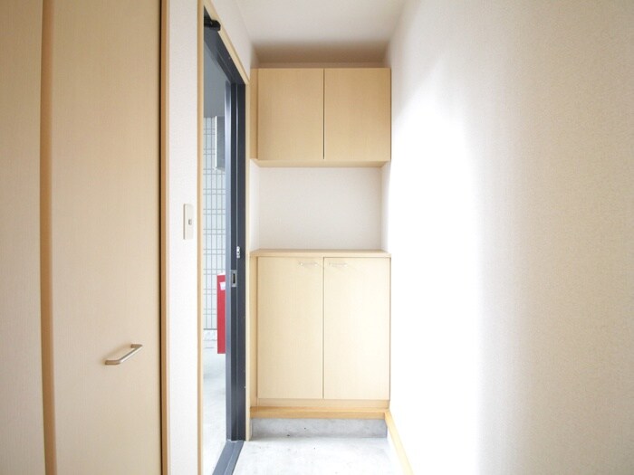 物件内観写真15　(靴箱)