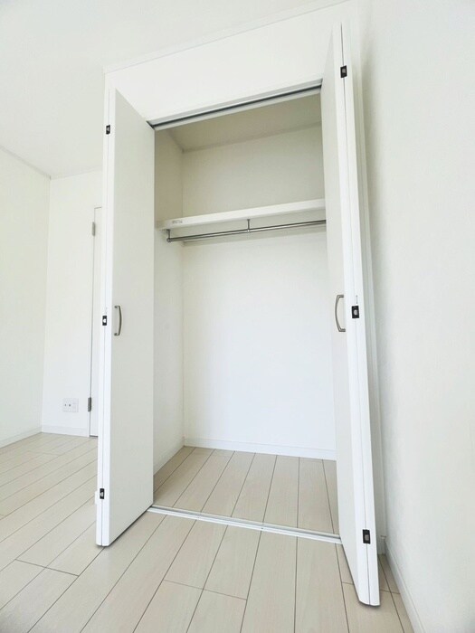 物件内観写真11　(収納)