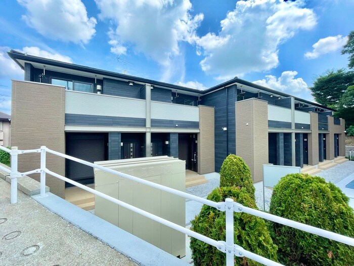 物件外観写真1　(外観写真)