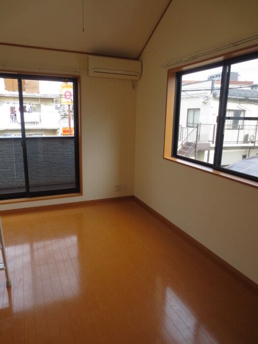 物件内観写真7　(居室)