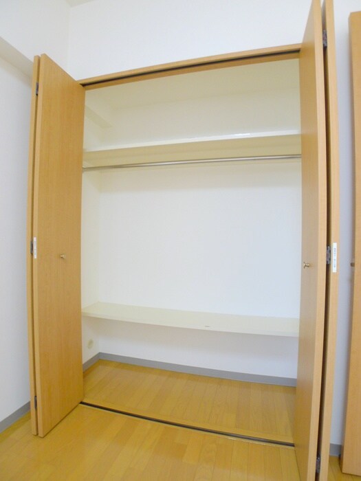 物件内観写真13　(収納)