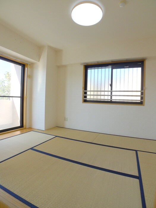 物件内観写真17　(居室)