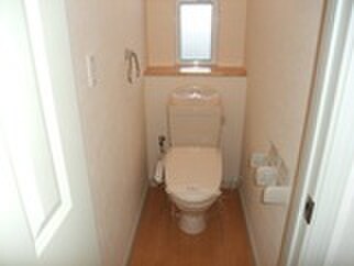 物件内観写真15　(トイレ)