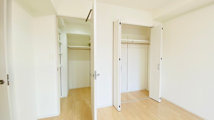 物件内観写真22　(収納)