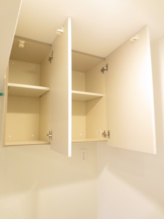 物件内観写真22　(収納)