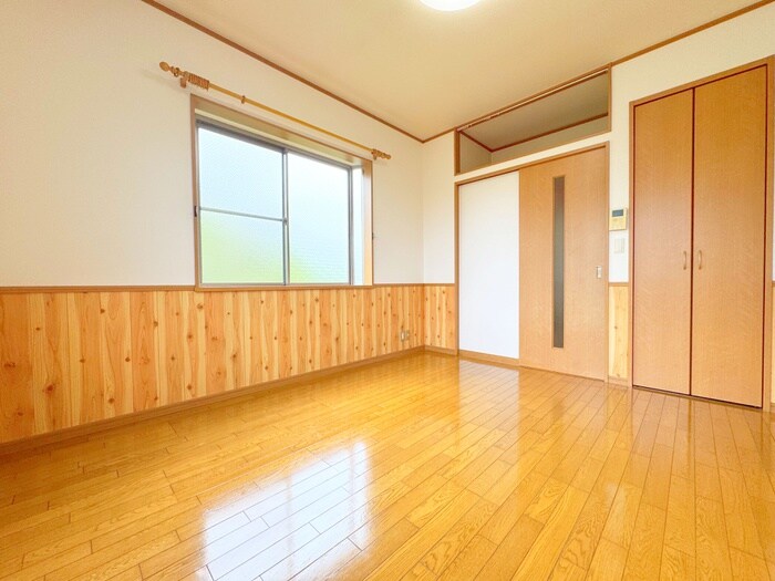 物件内観写真5　(居室)