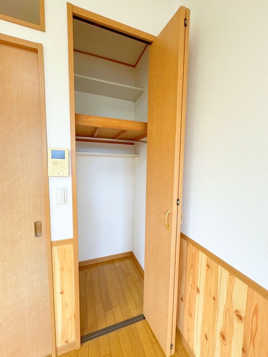 物件内観写真12　(収納)