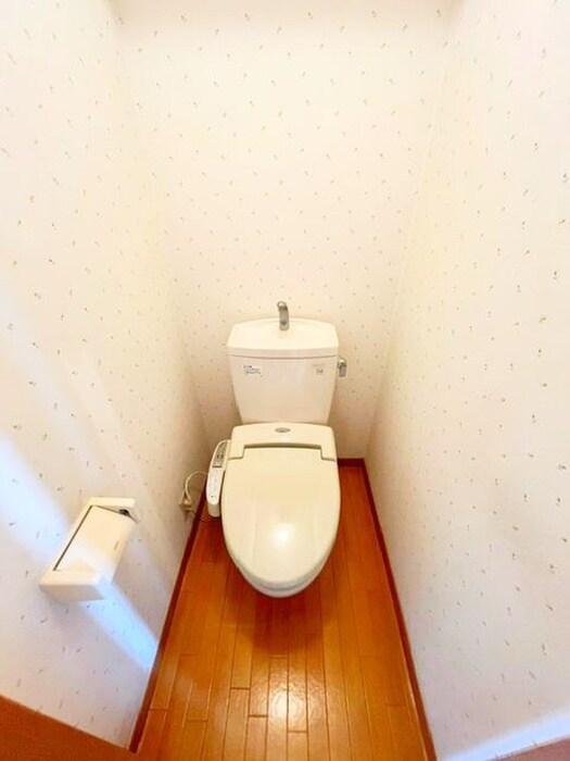 物件内観写真17　(トイレ)