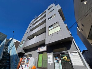 クリスタルコ－ト外観写真