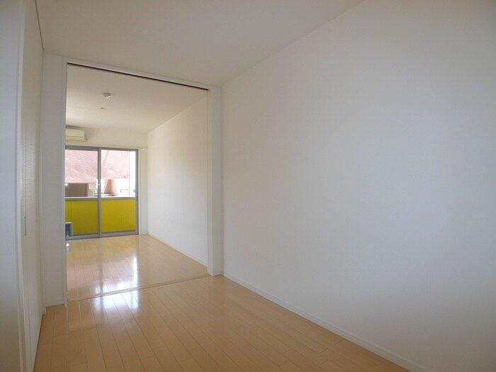 物件内観写真13　(居室)