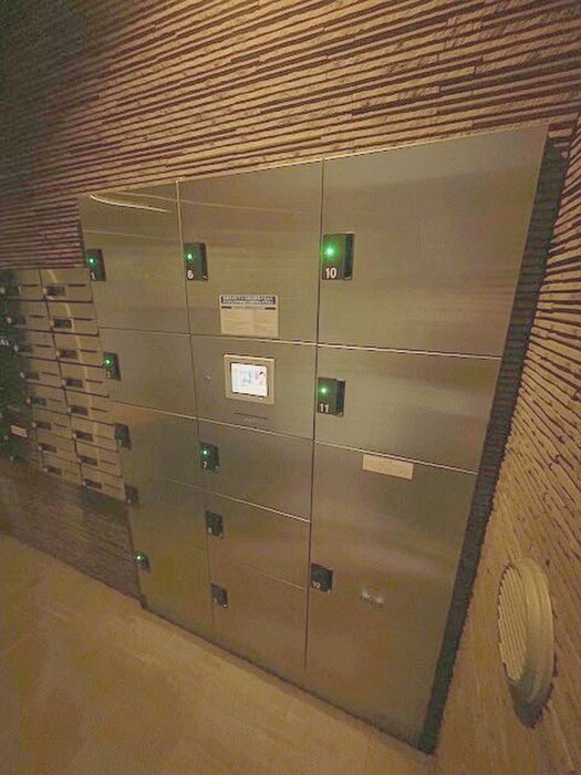 物件外観写真3　(建物設備)