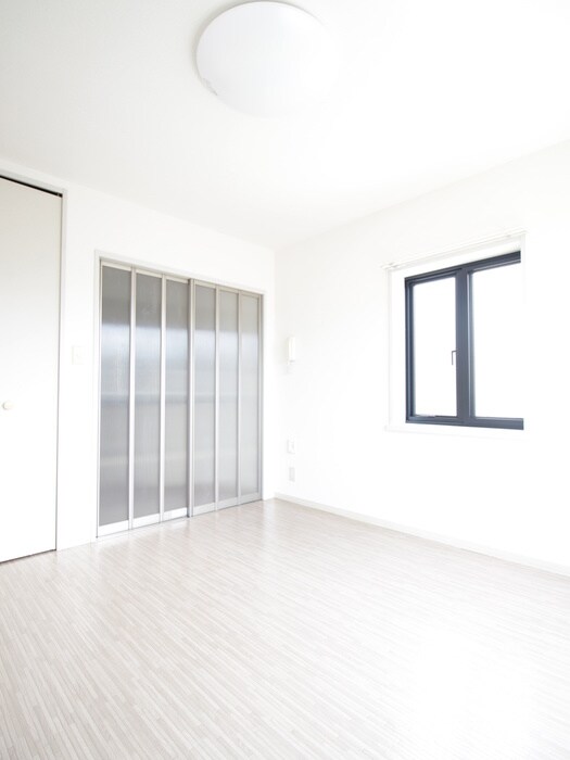 物件内観写真17　(居室)