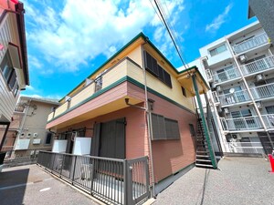 ベルナスⅡ外観写真