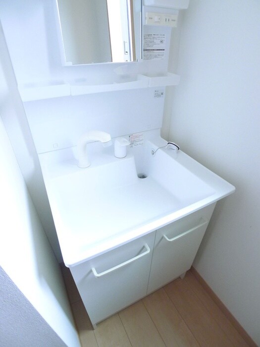 物件内観写真13　(洗面)