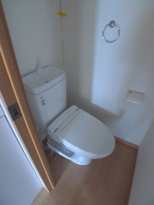 物件内観写真15　(トイレ)