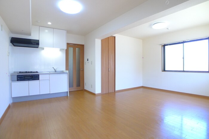 物件内観写真13　(居室)