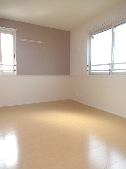 物件内観写真4　(居室)