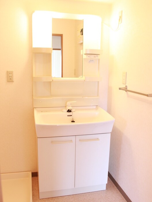 物件内観写真10　(洗面)