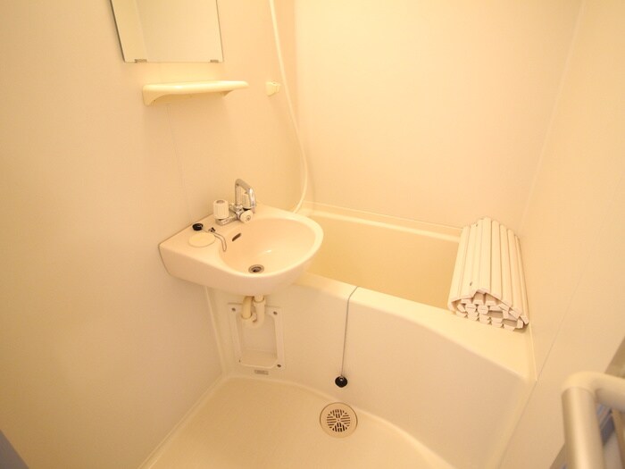 物件内観写真12　(バス／シャワールーム等)