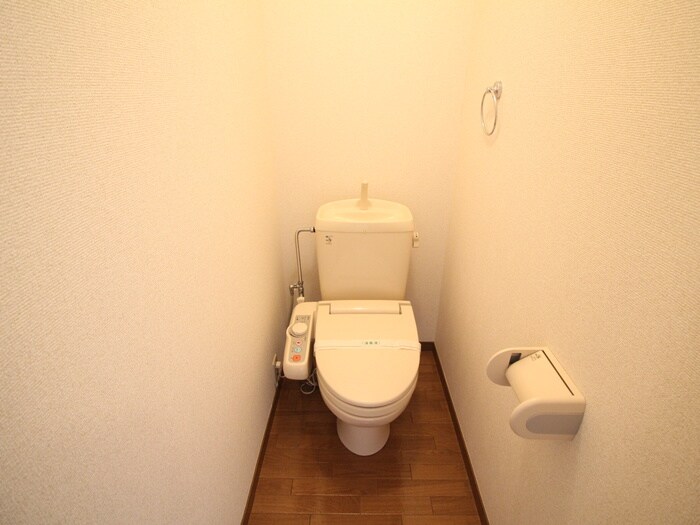 物件内観写真14　(トイレ)