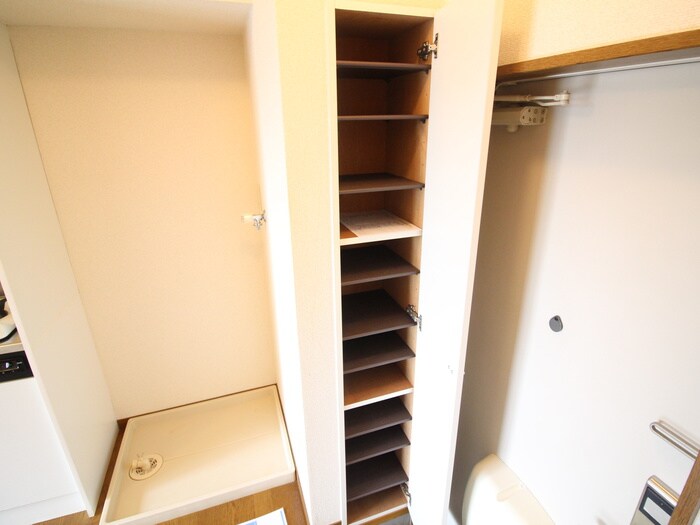 物件内観写真17　(靴箱)